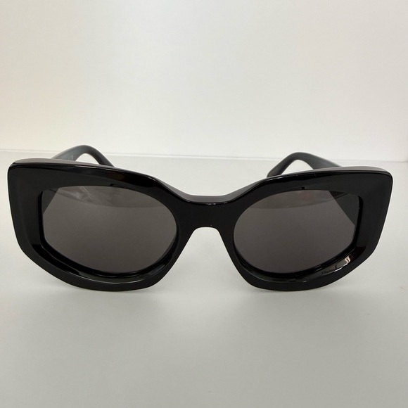 NEW!!! Celine black women sunglasses CL40277I 01A Authentic main image 7